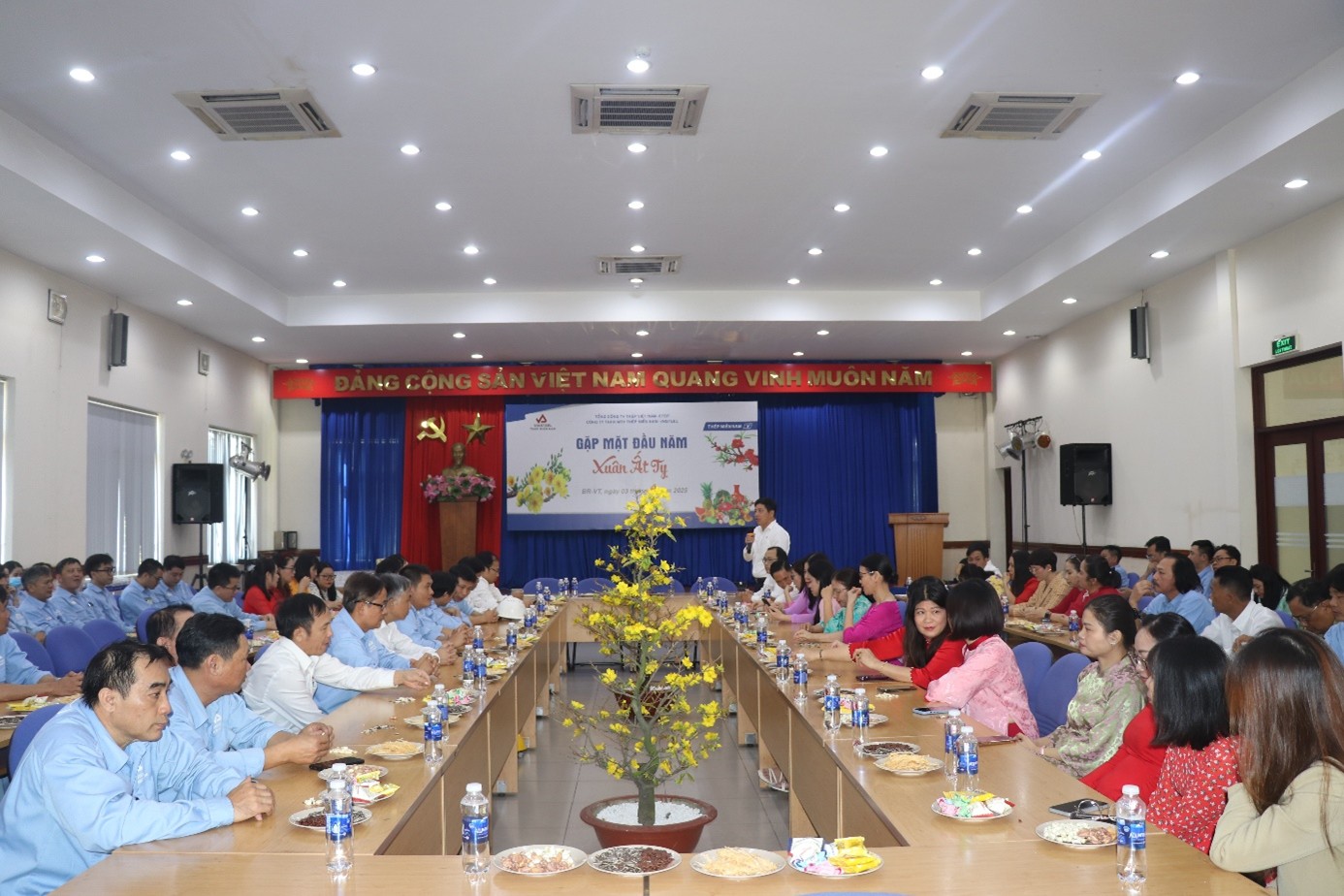 Gặp mặt đầu xuân 2025