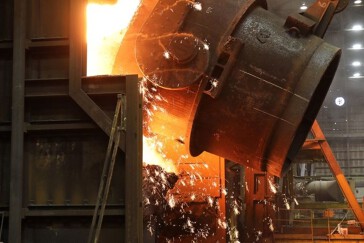 Giá thép hôm nay 18/4: Giảm nhẹ, ngược chiều quặng sắt