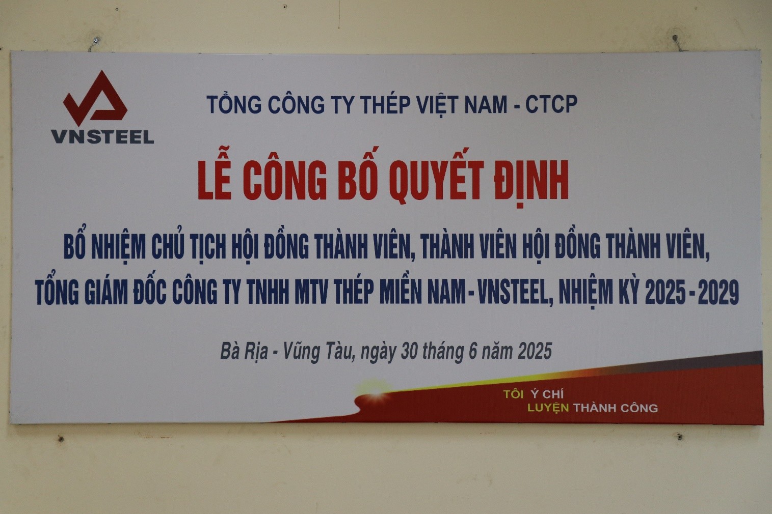 THÉP MIỀN NAM  Công bố ban Lãnh đạo mới – tri ân Lãnh đạo tiền nhiệm