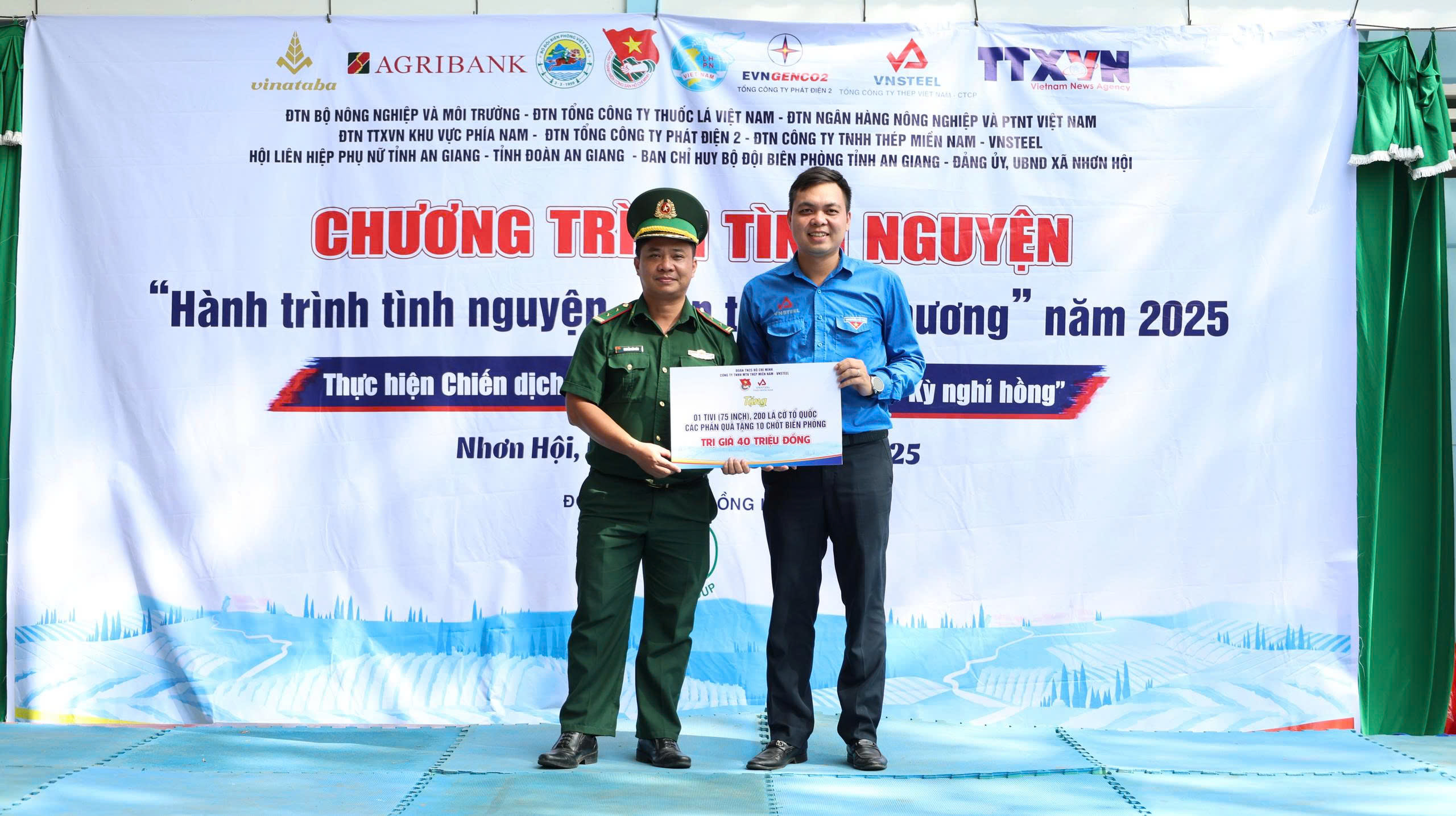 Tuổi trẻ Thép Miền Nam hướng về biên cương