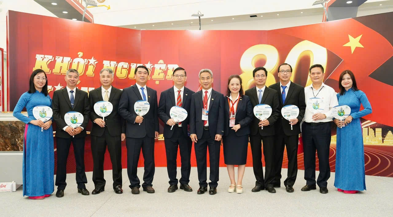Thép Miền Nam: Mang tới triển lãm A80 câu chuyện hiện thực hóa “thép xanh”